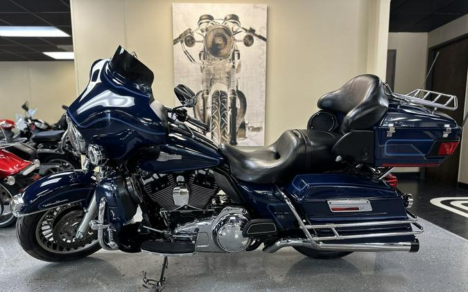 2012 Harley-Davidson® FLHTCU Ultra Classic® Electra Glide®