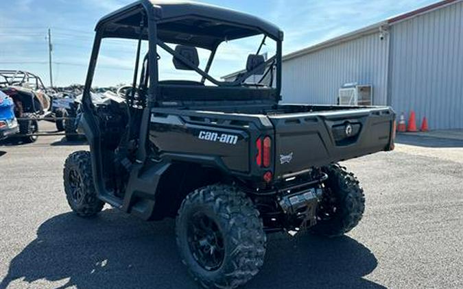 2025 Can-Am Defender XT HD9