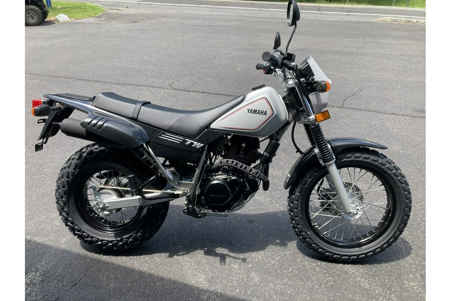 2025 Yamaha TW 200