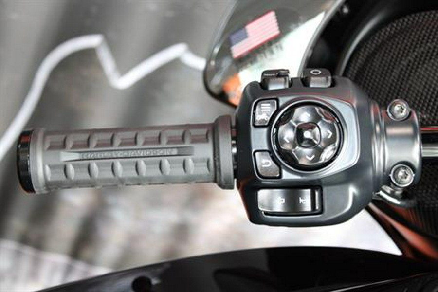 2025 Harley-Davidson Street Glide® Ultra