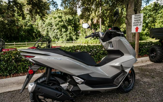 2026 Honda PCX