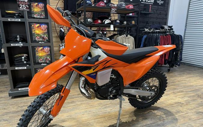 2026 KTM 300 XC 300