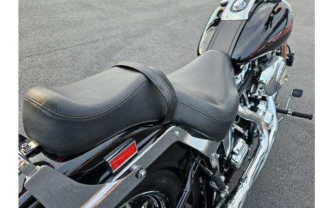 2001 Harley-Davidson® FXSTS SPRINGER SOFTAIL