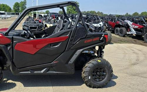 2024 Can-Am® Maverick Trail DPS 1000