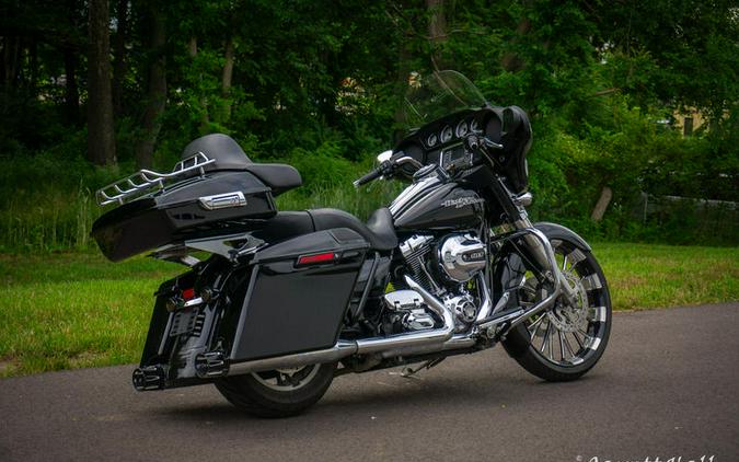 2016 Harley-Davidson® FLHX - Street Glide®