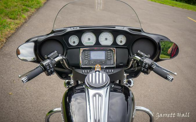 2016 Harley-Davidson® FLHX - Street Glide®