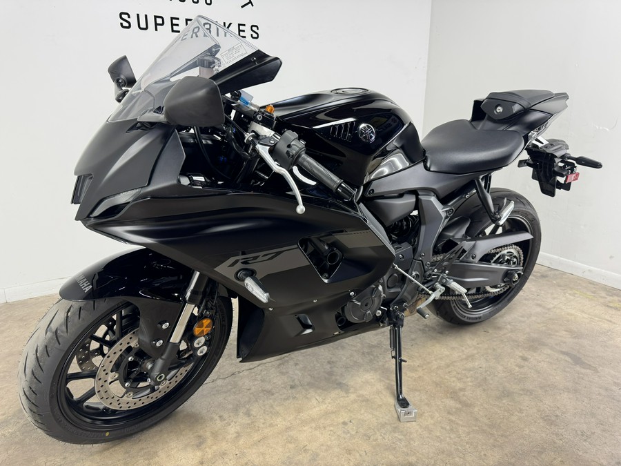 2025 Yamaha YZF-R7 Matte Raven Black - 017698