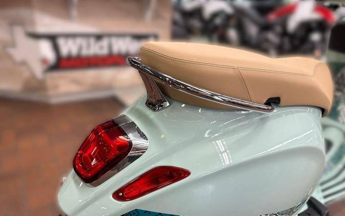 2025 Vespa PRIMAVERA 50 BATIK