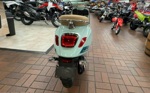 2025 Vespa PRIMAVERA 50 BATIK