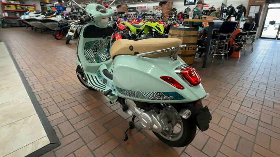 2025 Vespa PRIMAVERA 50 BATIK