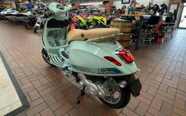 2025 Vespa PRIMAVERA 50 BATIK