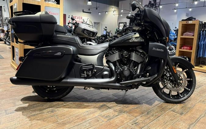 2025 Indian Motorcycle® Roadmaster® Dark Horse®