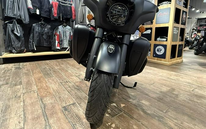 2025 Indian Motorcycle® Roadmaster® Dark Horse®