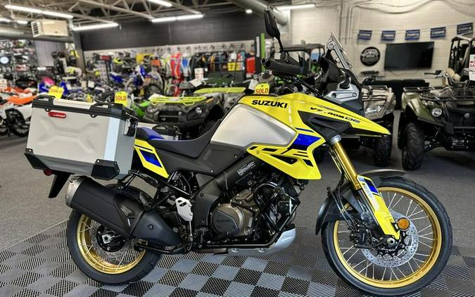 2023 Suzuki V-Strom 1050DE Adventure