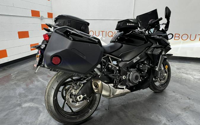 2022 SUZUKI GSX1000 GT