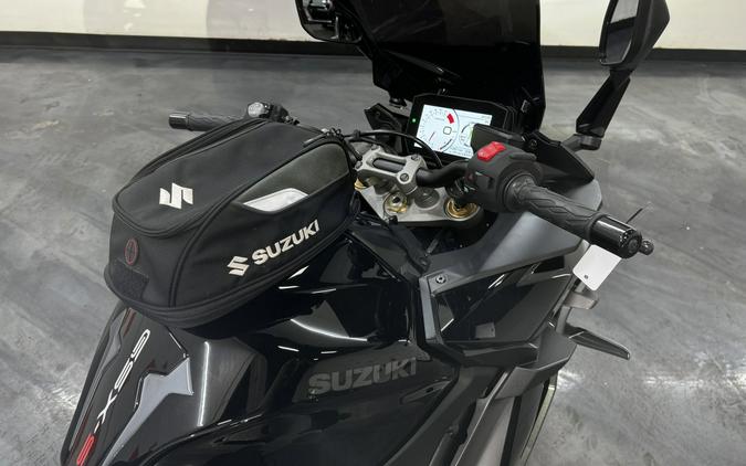 2022 SUZUKI GSX1000 GT