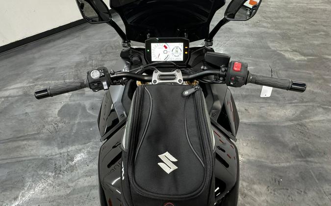 2022 SUZUKI GSX1000 GT