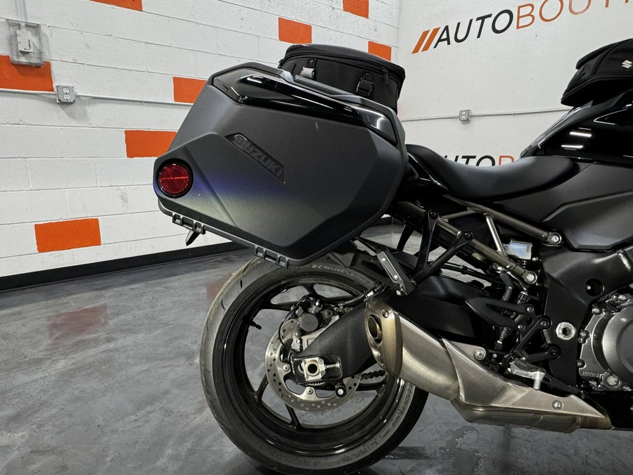 2022 SUZUKI GSX1000 GT