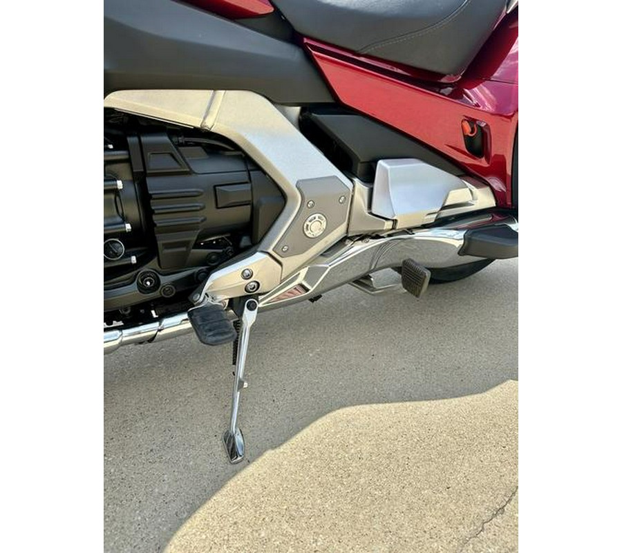 2018 Honda® Gold Wing Tour Airbag Automatic DCT