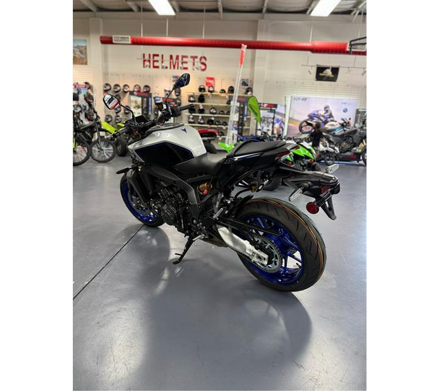 2025 Yamaha MT-09 SP