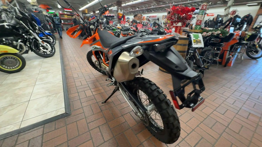 2021 KTM 690 ENDURO R