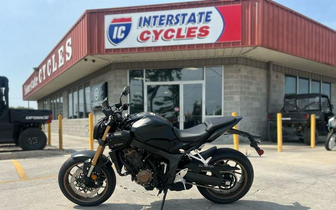 2026 Honda® CB650R E-Clutch