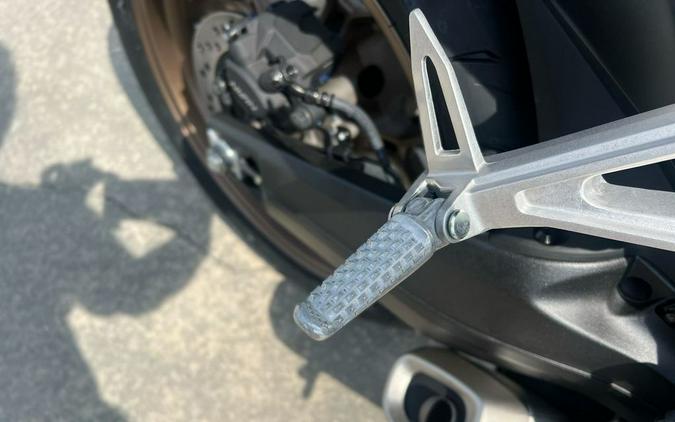 2026 Honda® CB650R E-Clutch