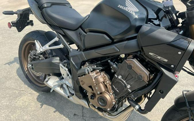 2026 Honda® CB650R E-Clutch