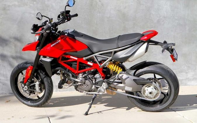 2023 Ducati Hypermotard 950 Ducati Red