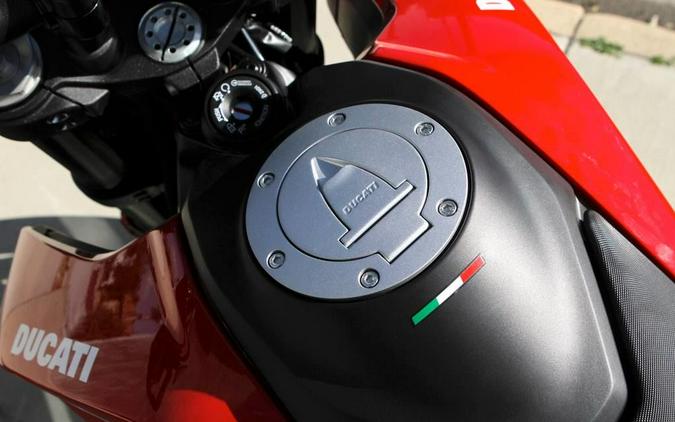 2023 Ducati Hypermotard 950 Ducati Red