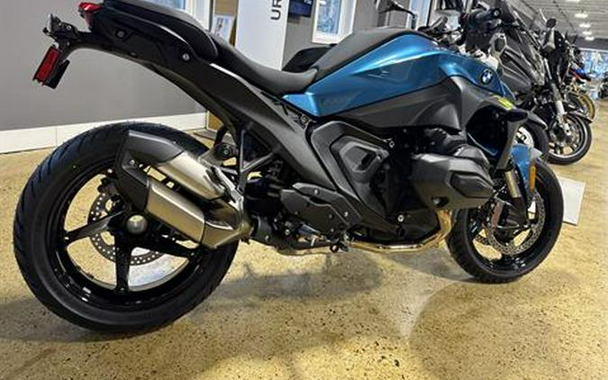 2026 BMW R 1300 R