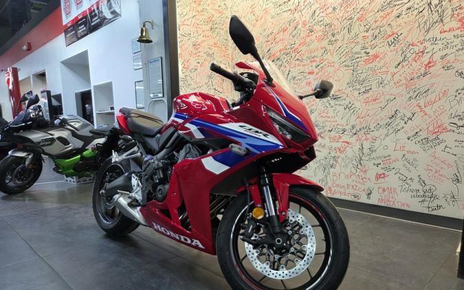 2026 Honda CBR650R E-Clutch