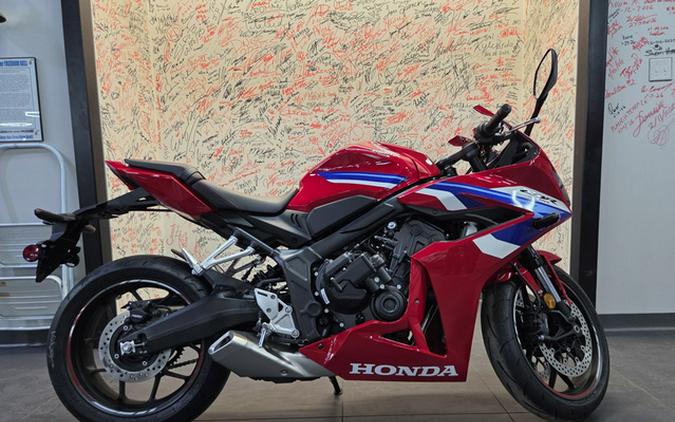 2026 Honda CBR650R E-Clutch