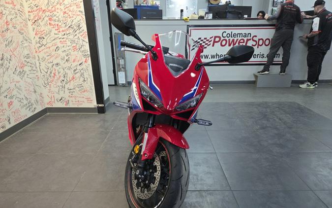 2026 Honda CBR650R E-Clutch