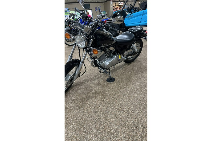 2023 Yamaha V Star 250