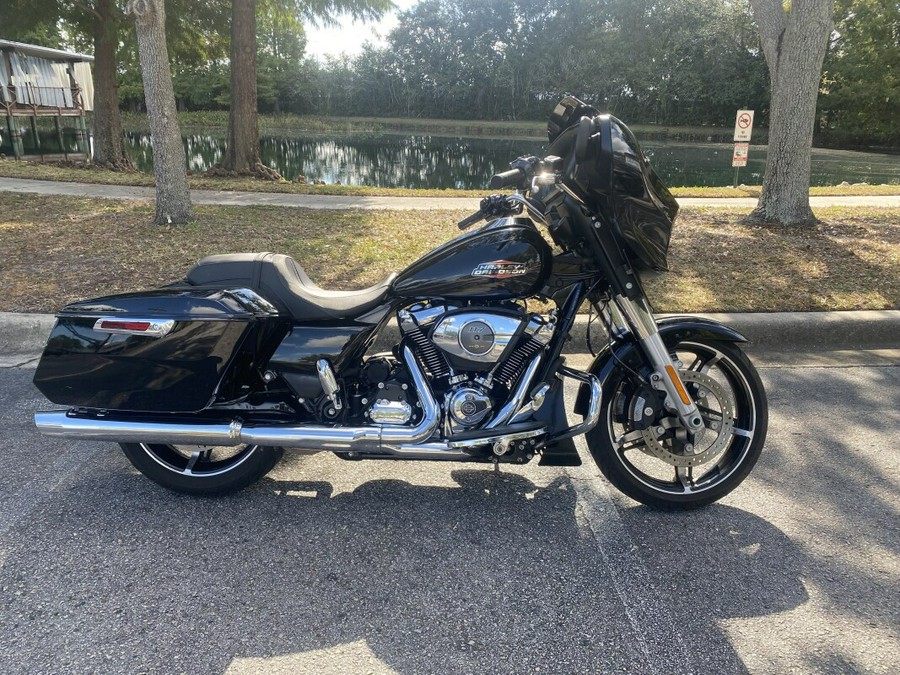 2024 Harley-Davidson® Street Glide®