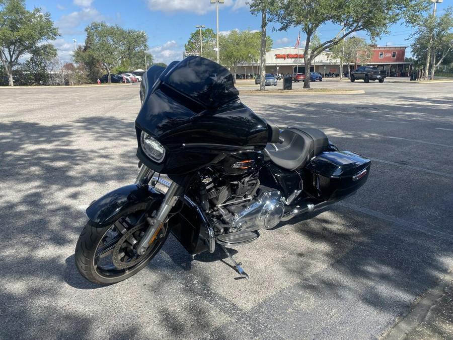 2024 Harley-Davidson® Street Glide®