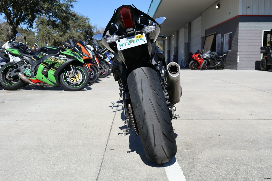 2017 Yamaha Motor Corp., USA YZF-R1S