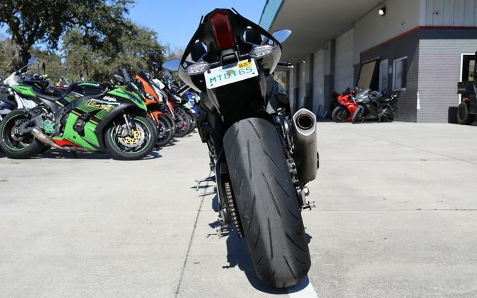 2017 Yamaha Motor Corp., USA YZF-R1S