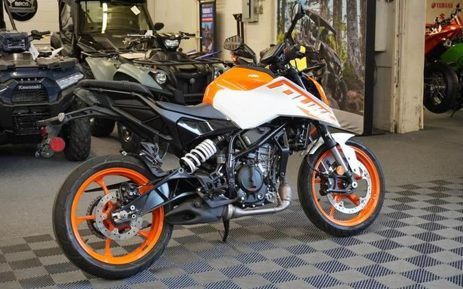 2024 KTM 250 Duke