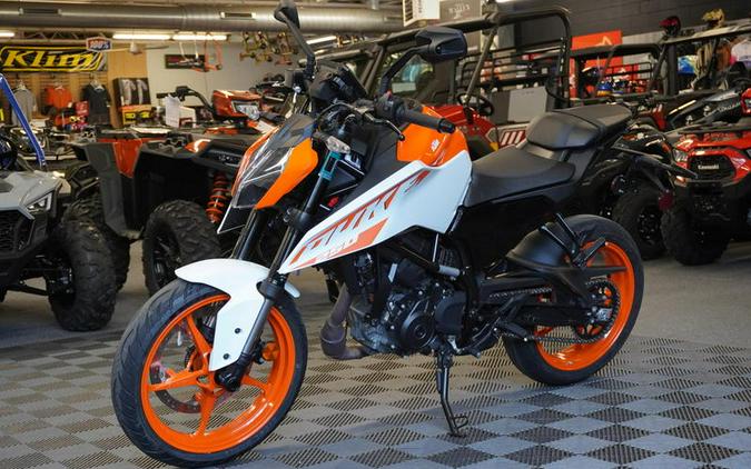 2024 KTM 250 Duke