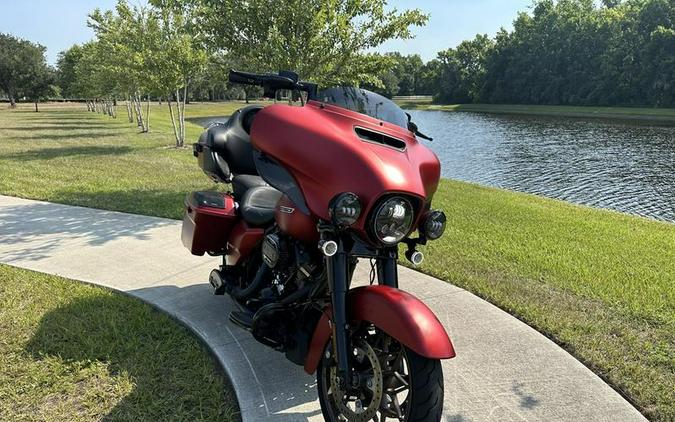 2019 Harley-Davidson® FLHX - Street Glide®