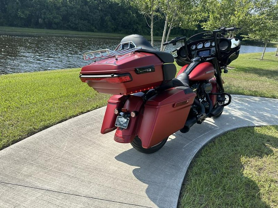 2019 Harley-Davidson® FLHX - Street Glide®