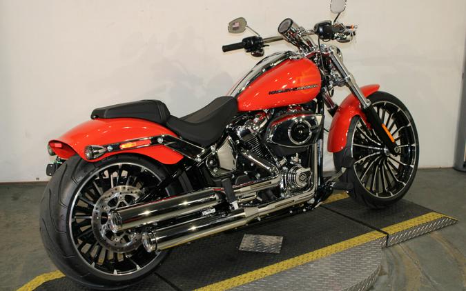 New 2026 Harley-Davidson Breakout Cruiser FXBR Motorcycle For Sale In Miami, Florida