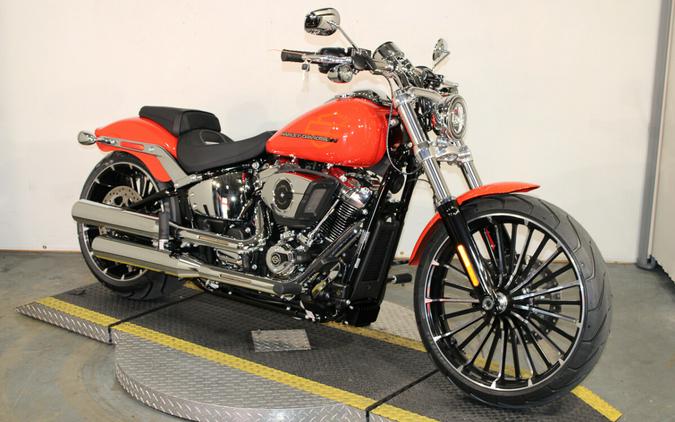 New 2026 Harley-Davidson Breakout Cruiser FXBR Motorcycle For Sale In Miami, Florida