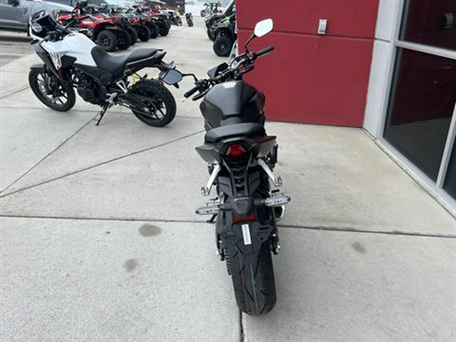 2026 Honda CB650R E-Clutch
