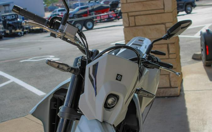 2025 SUZUKI DR-Z4SM