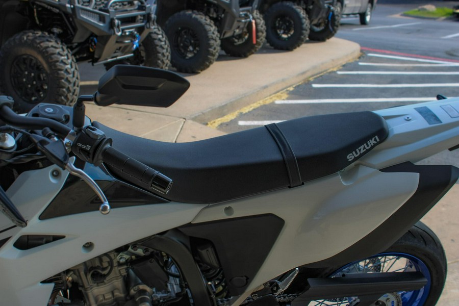 2025 SUZUKI DR-Z4SM