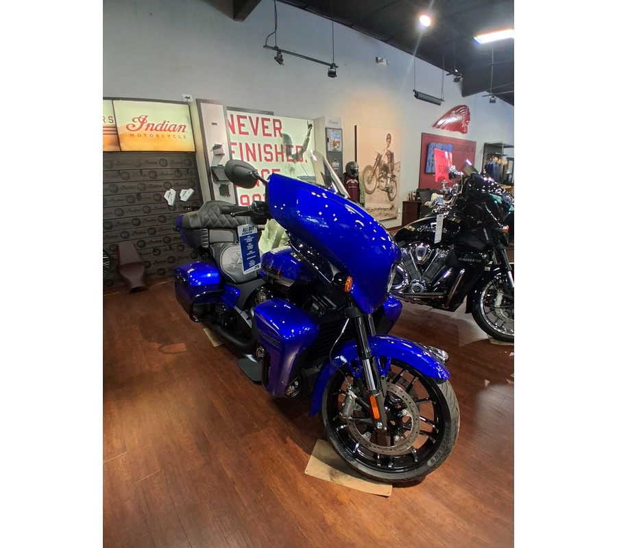 2026 Indian Motorcycle® Roadmaster® PowerPlus 112 Dark Horse®