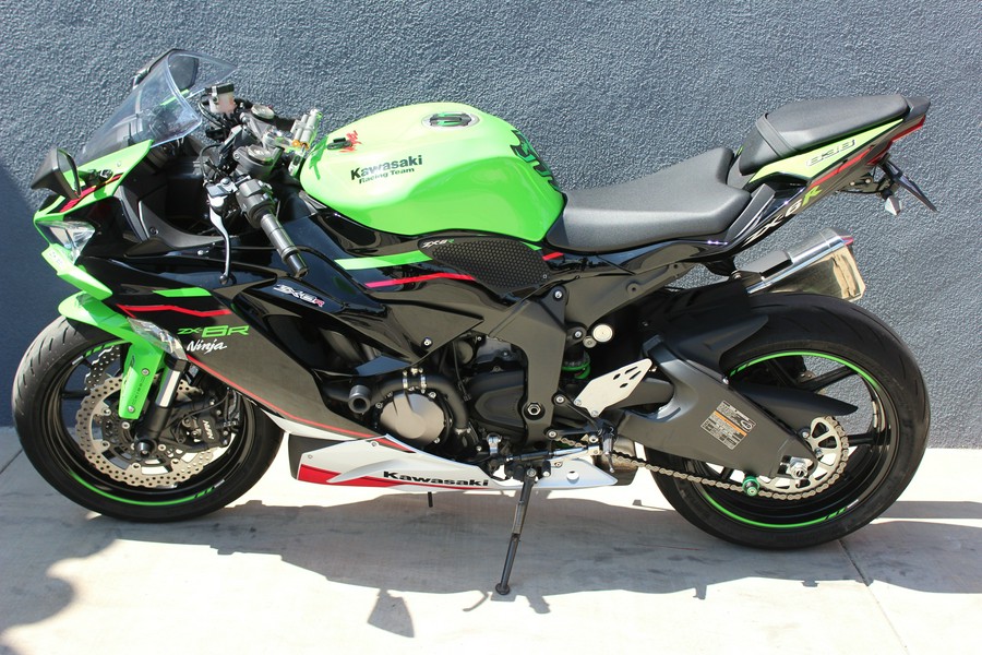 2021 Kawasaki Ninja ZX-6R ABS